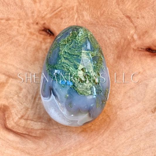 Egg - Crystal Carving