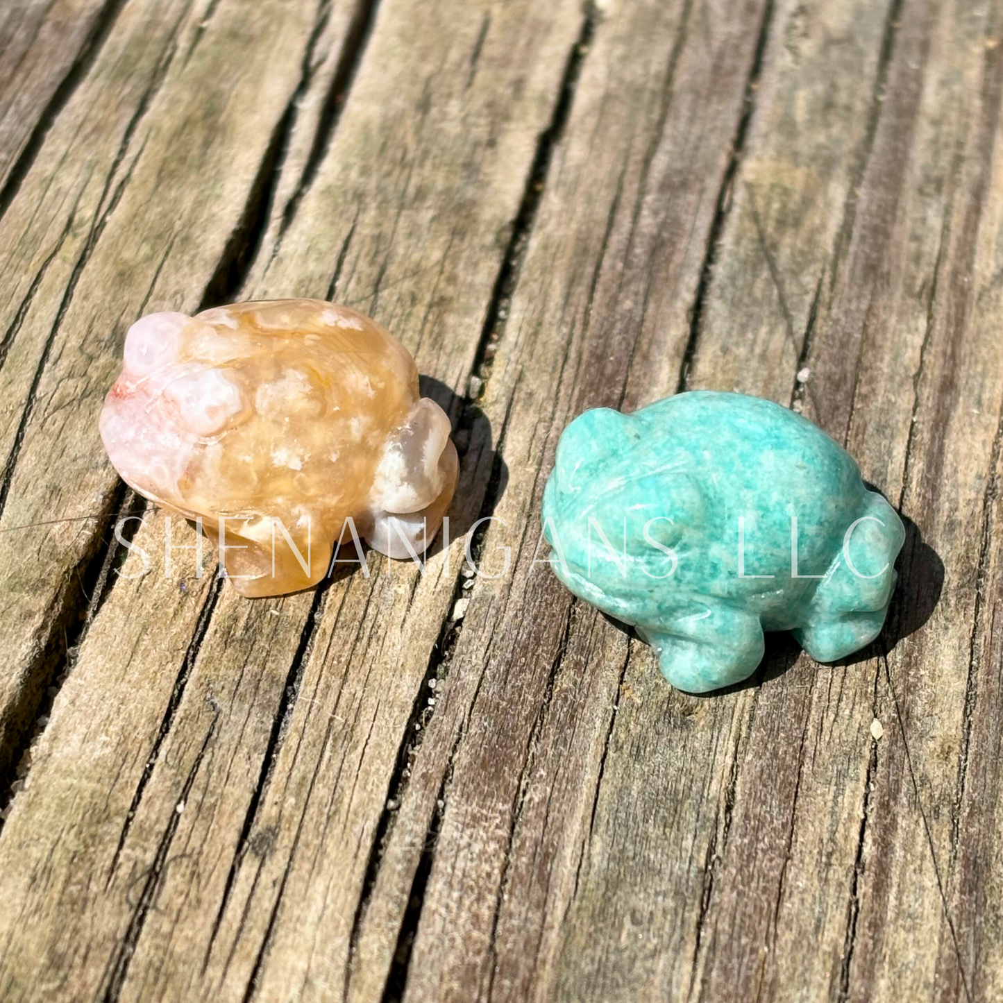 Toad - Crystal Carving