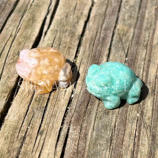 Toad - Crystal Carving