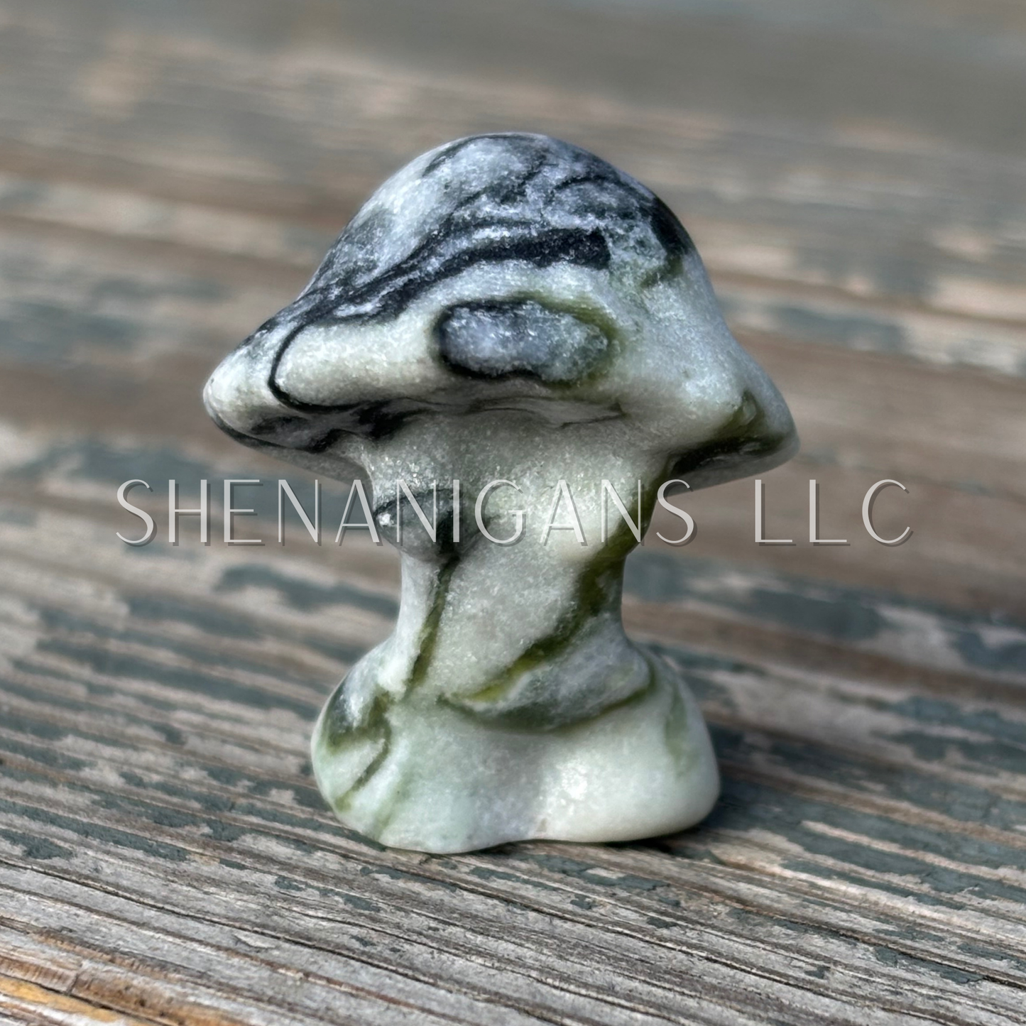 Mushroom Lady Body - Mini - Crystal Carving