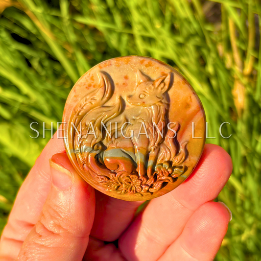 9-Tails Fox Flat Crystal Carving