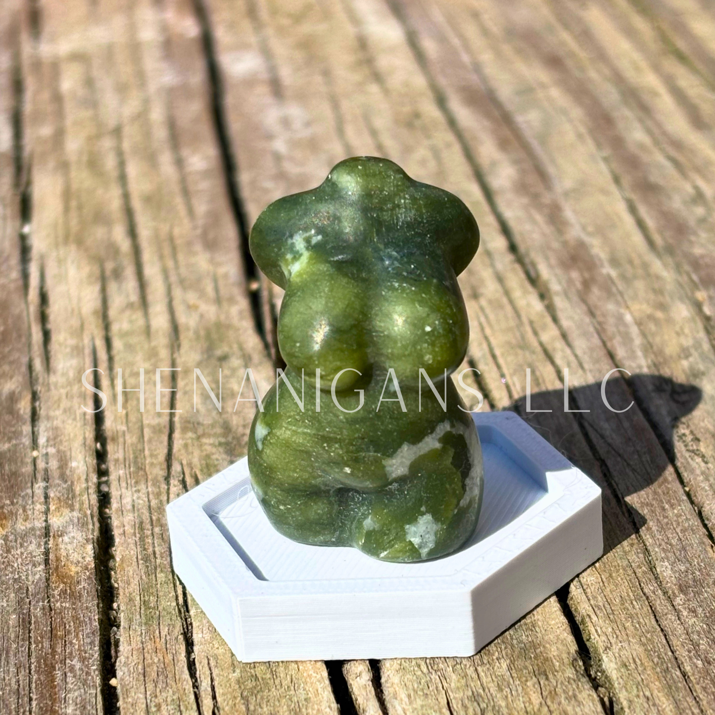 Chubby Lady Body - Small - Crystal Carving