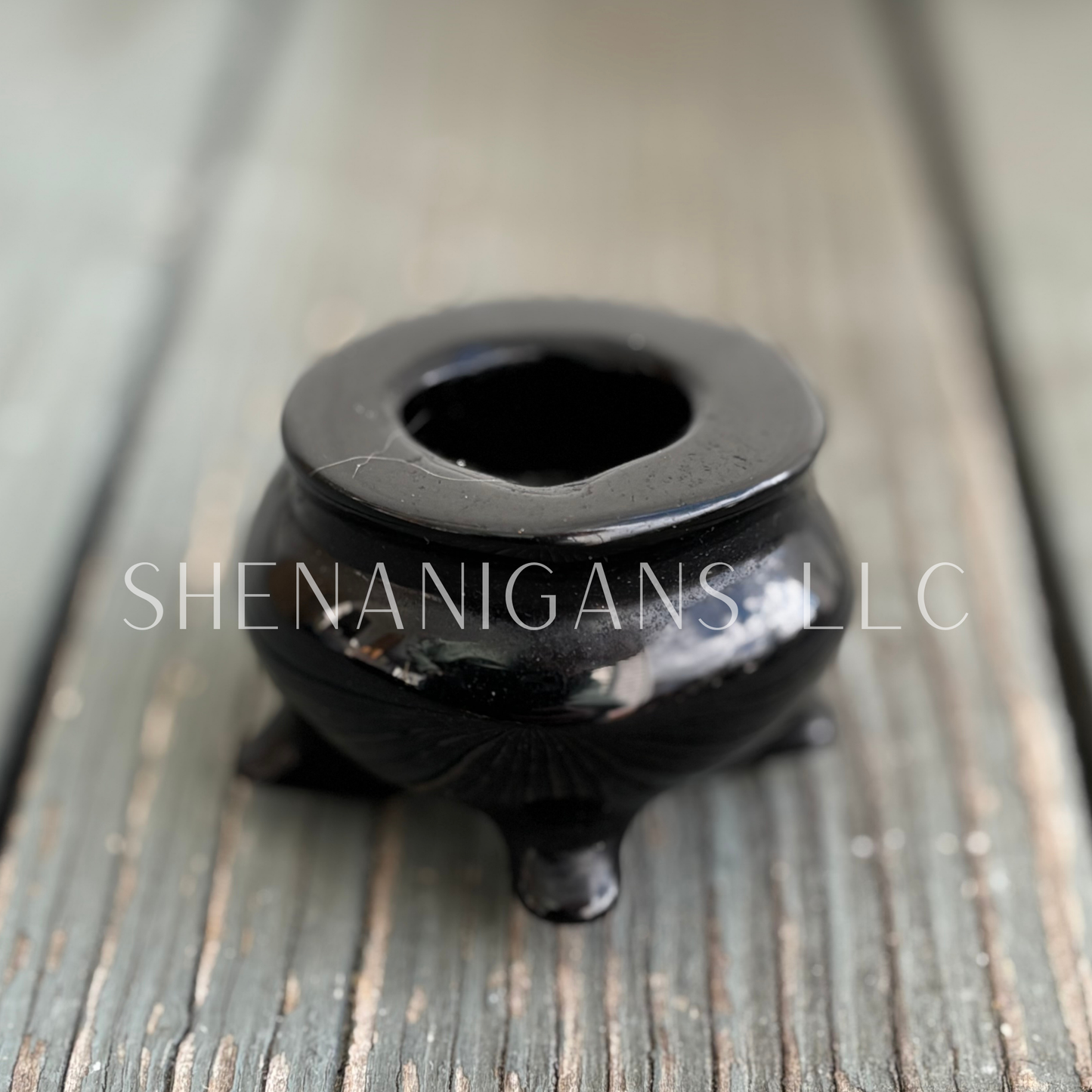 Cauldron - Obsidian - Crystal Carving