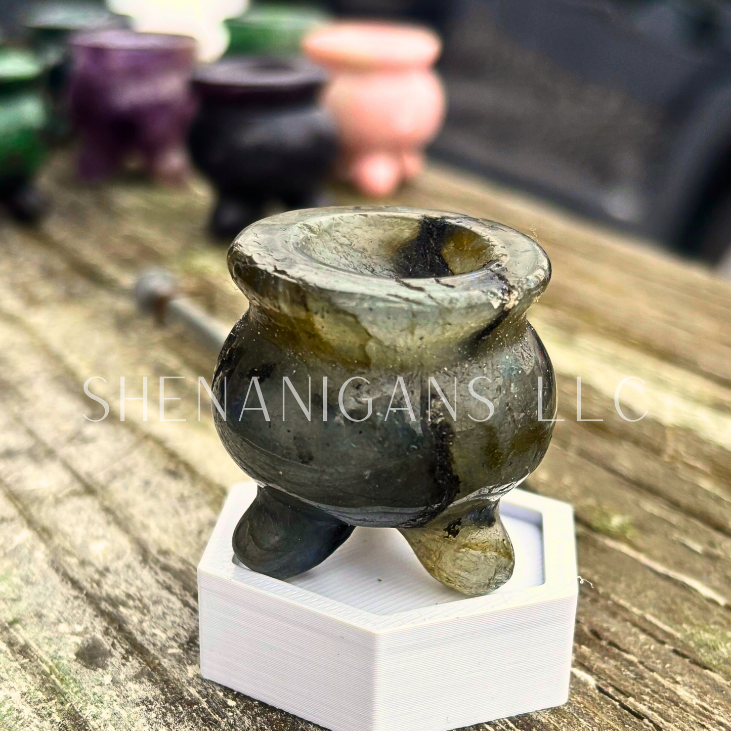 Cauldron - Crystal Carving