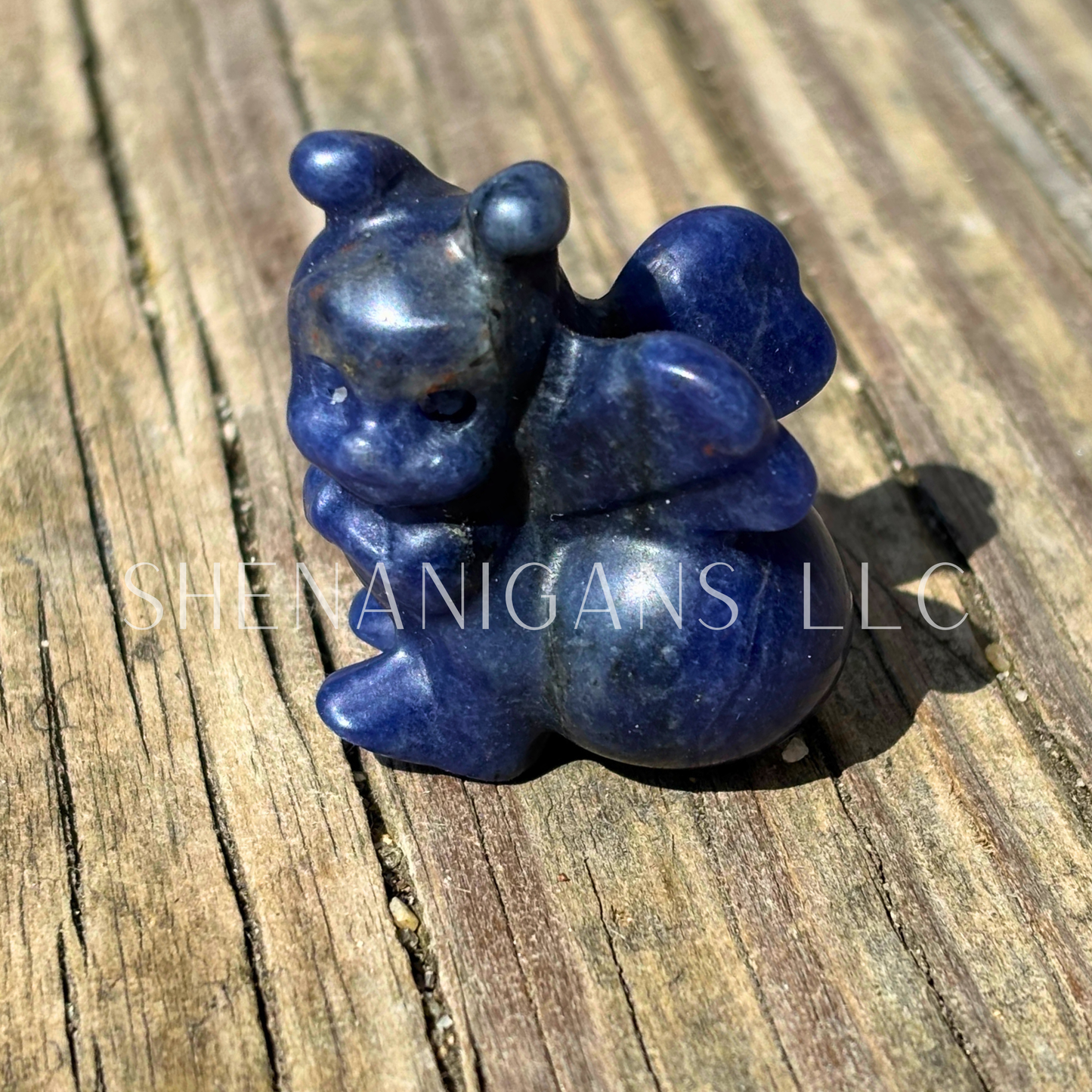 Bee - Small - Crystal Carving
