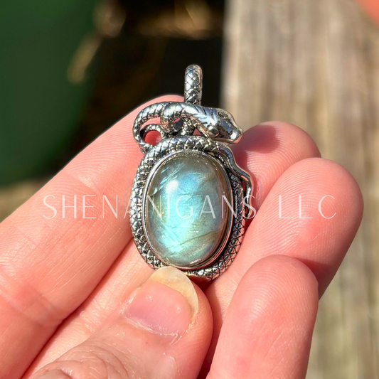 Snake Wrapped Pendant - Blue Flash Labradorite