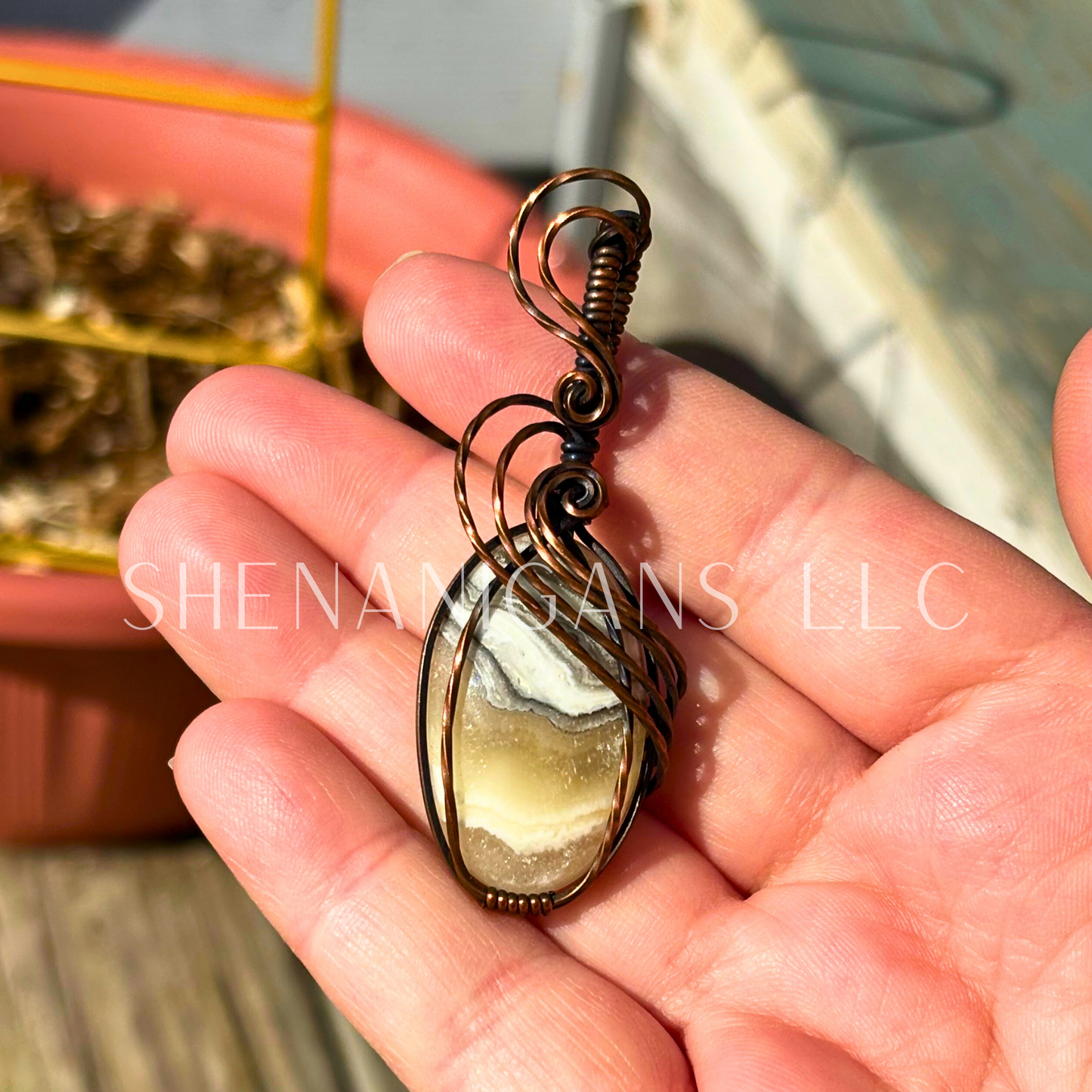 Agate Wire-Wrapped Pendant – Handmade Grounding & Balance Stone