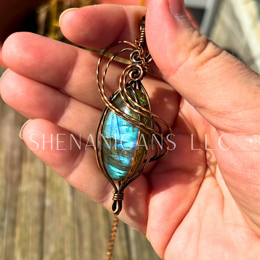Labradorite Wire-Wrapped Pendant – Handmade Iridescent Protection Amulet