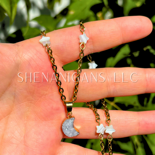 Druzy Agate Small Crescent Moon Necklace