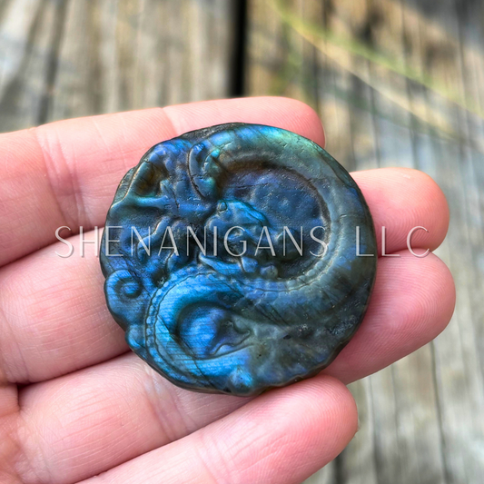 Dragon Circle Flat Carving