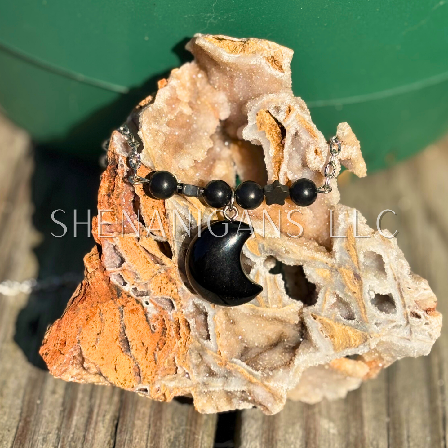 Obsidian Moon Necklace – Crystal Carving with Beads