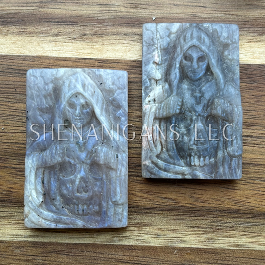 Reaper with Skull Chest - Flat Crystal Carving