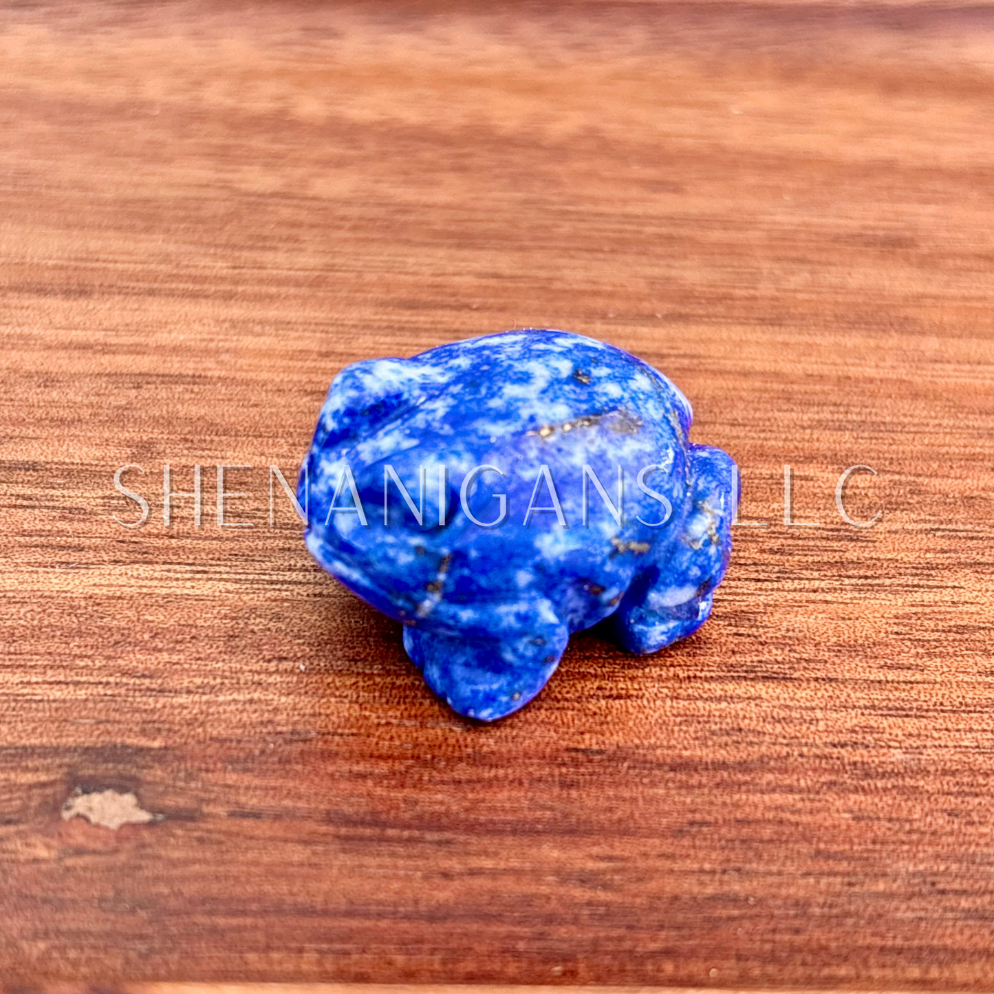 Toad - Crystal Carving