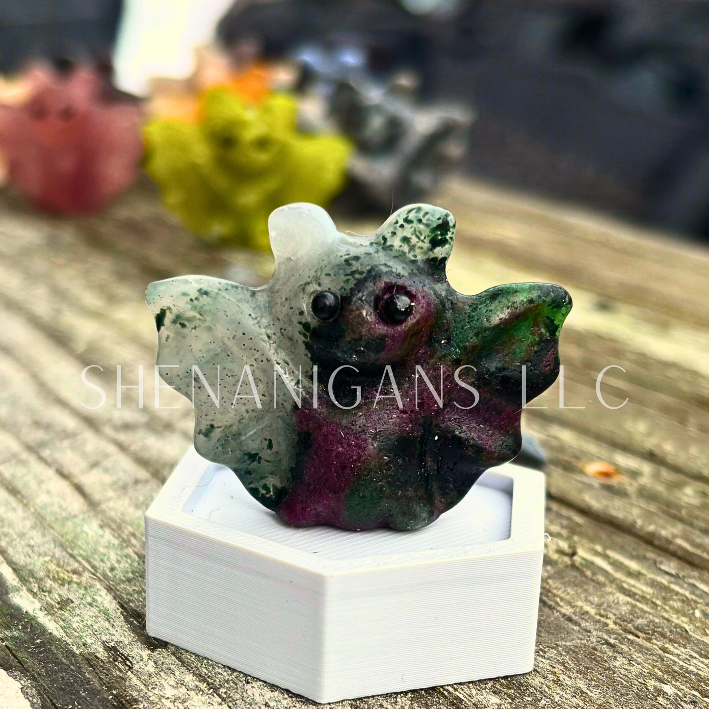 Cute Bat - Small - Crystal Carving