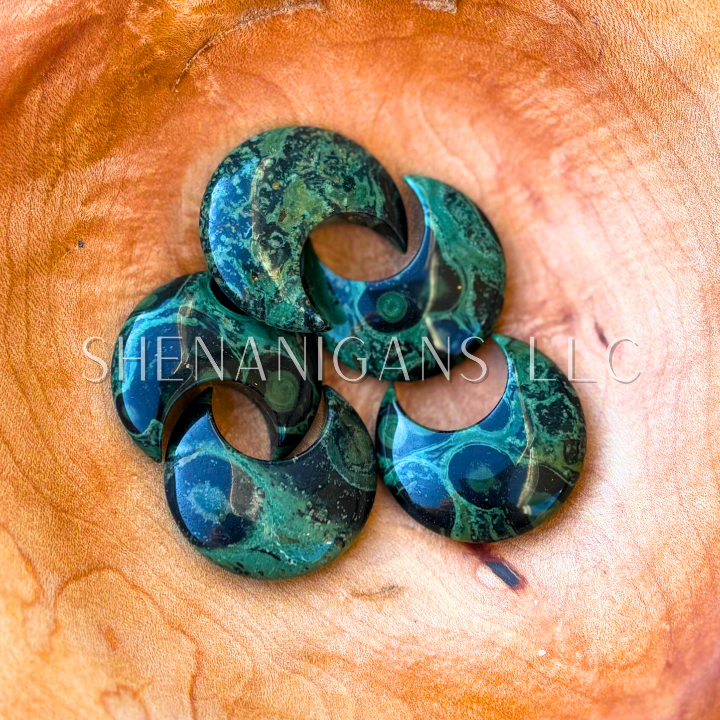3CM Crescent Moon - Mini - Crystal Carving