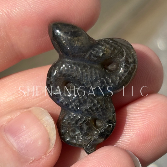 Snake - Mini Labradorite, Excellent Flash - Crystal Carving