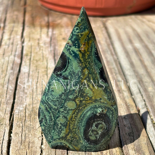 Sail - Crystal Carving