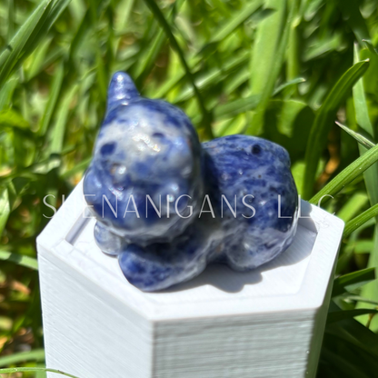 Furry Highland Cow - Mini - Crystal Carving