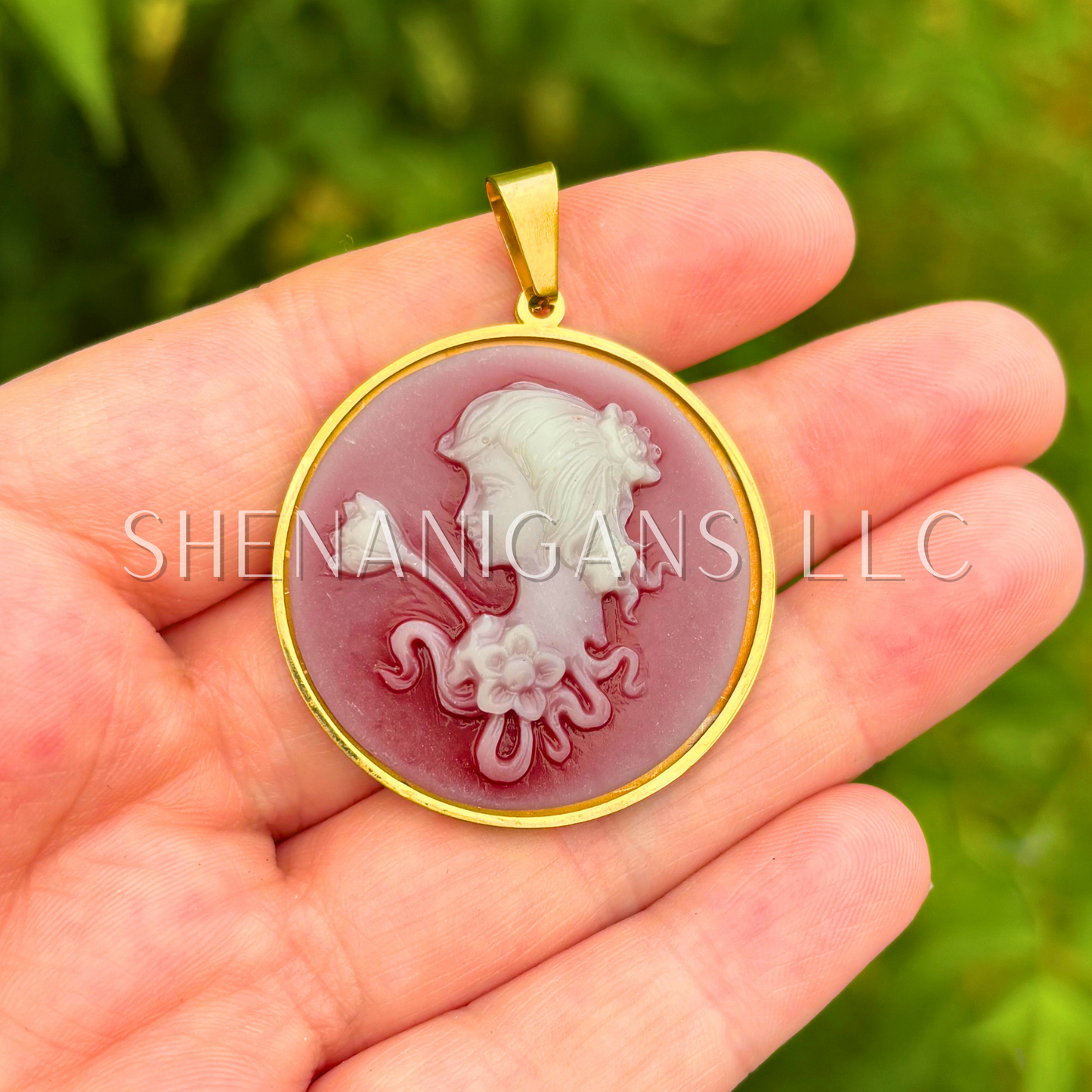 Cameo Pendant