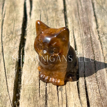 Sitting Cat - Tiny - Crystal Carving
