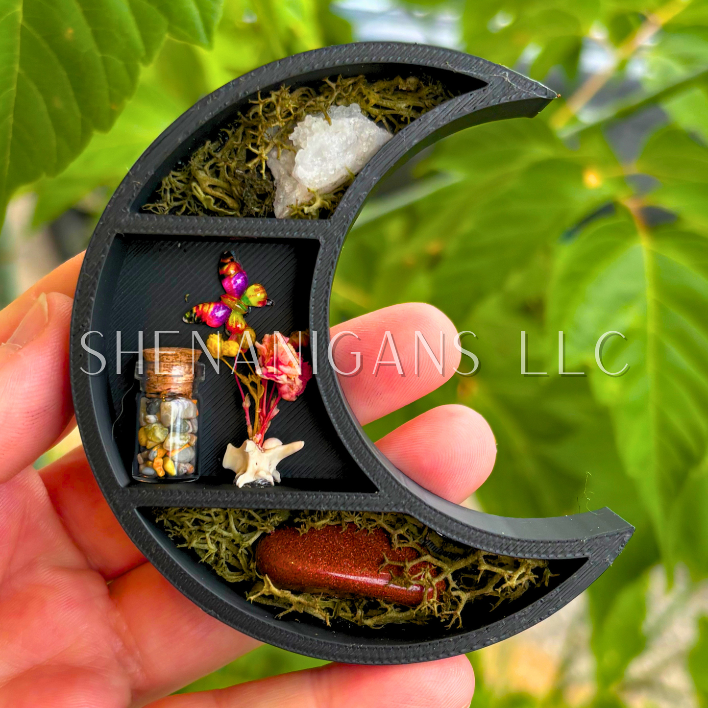 Mini Crescent Moon Magnet with Rattlesnake Vertebrae and Butterfly - 3D Printed Moon Display with Handpicked Crystals, Moss & Trinkets (Copy) (Copy) (Copy)