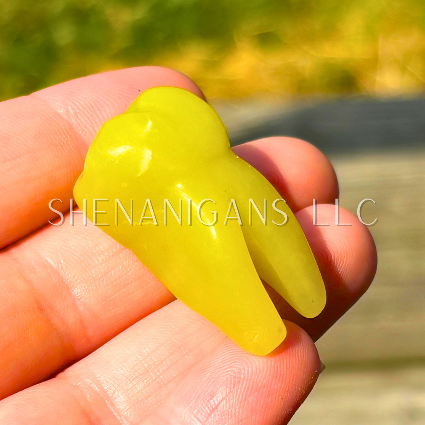Tooth Teeth Crystal Carving – Strength & Vitality Symbol