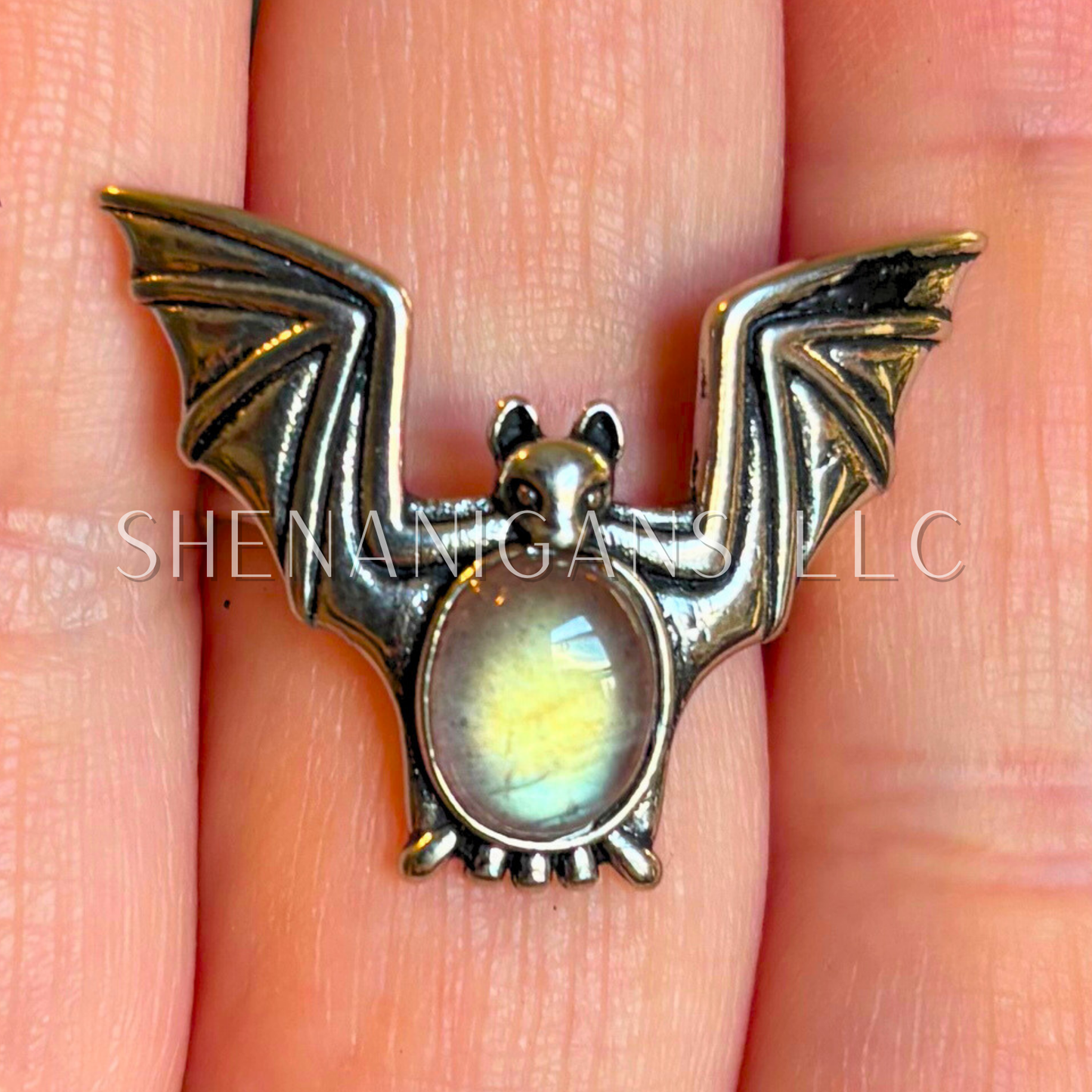 Crystal Bat Ring - Alloy Setting