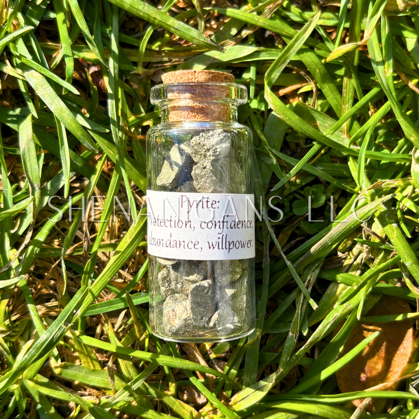 10 ML Crystal Chips - Jar with Cork - Curio Jar