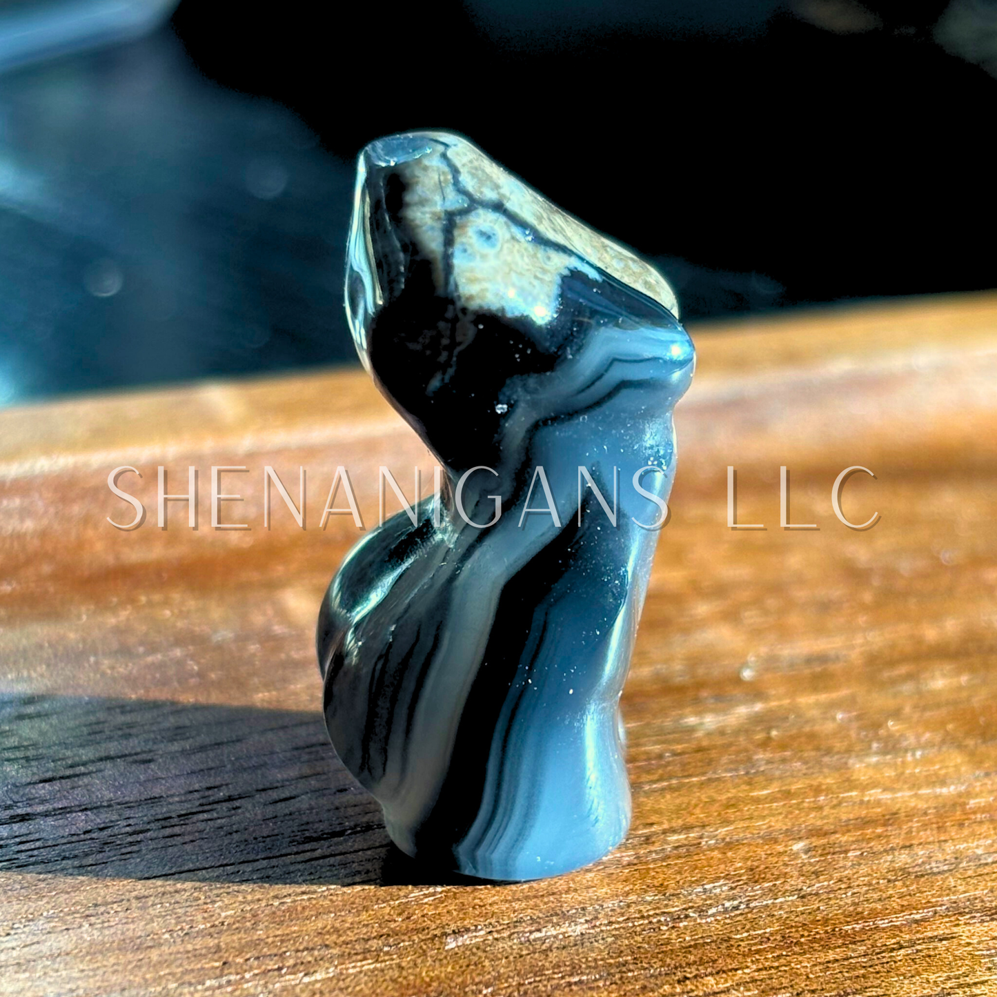 Lady Body - Crystal Carving