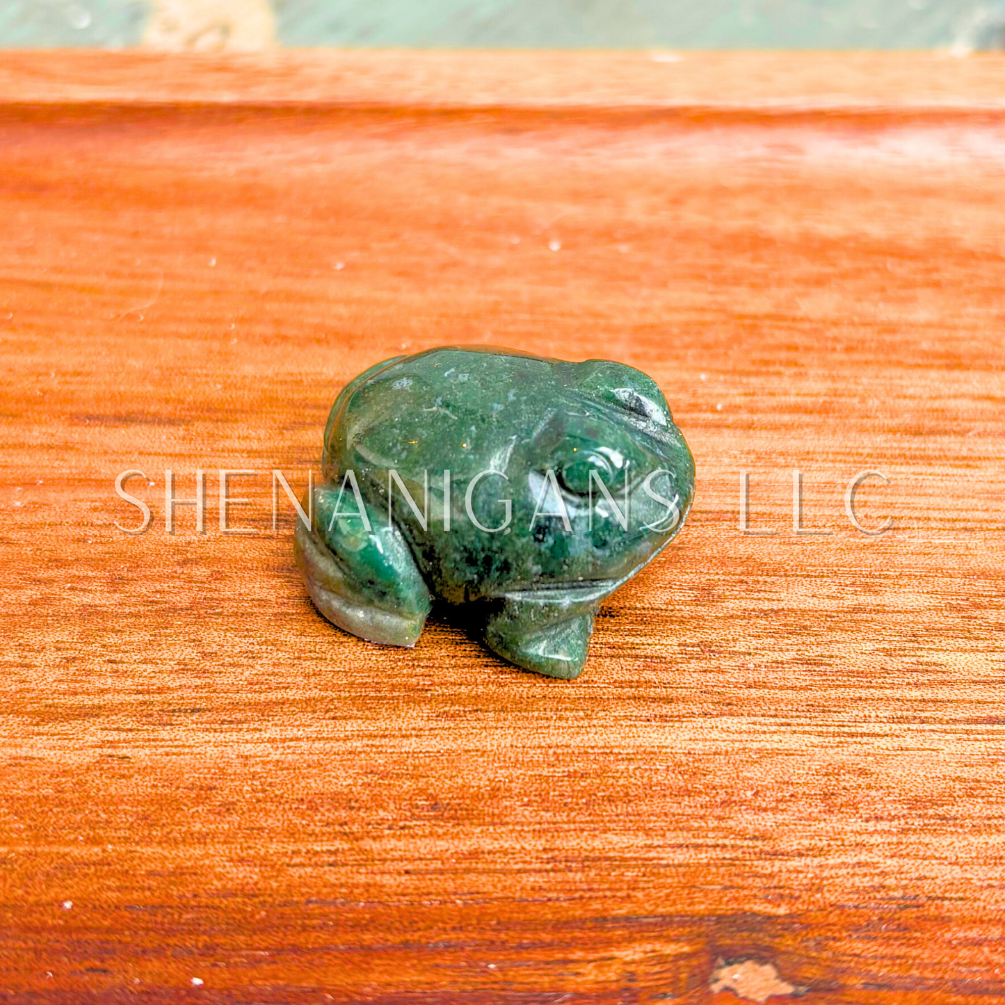 Toad - Crystal Carving