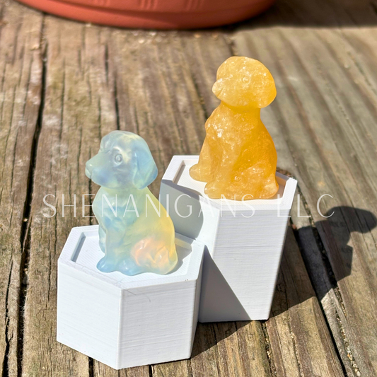 Retriever - Small - Crystal Carving