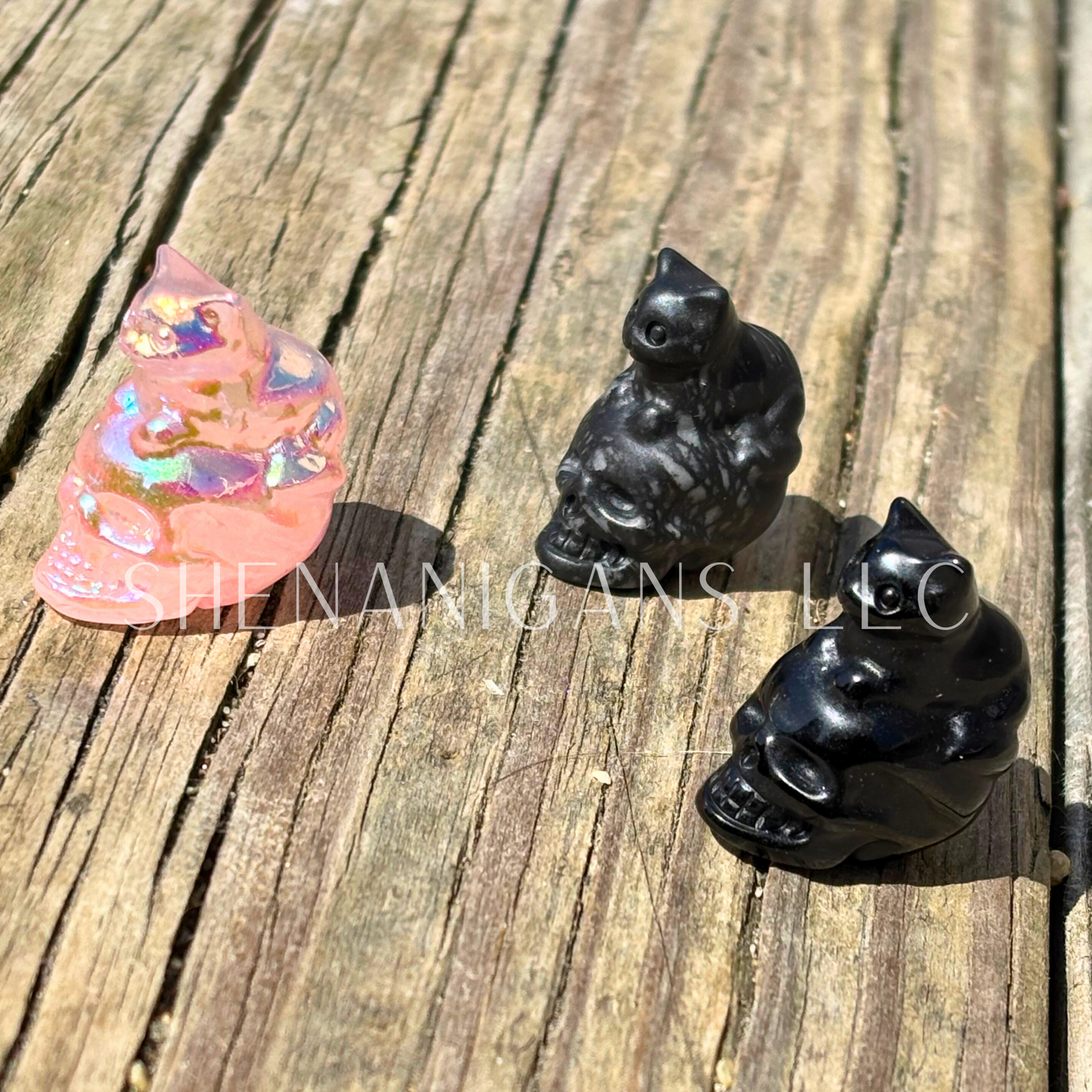 Cat on Skull - Crystal Carving