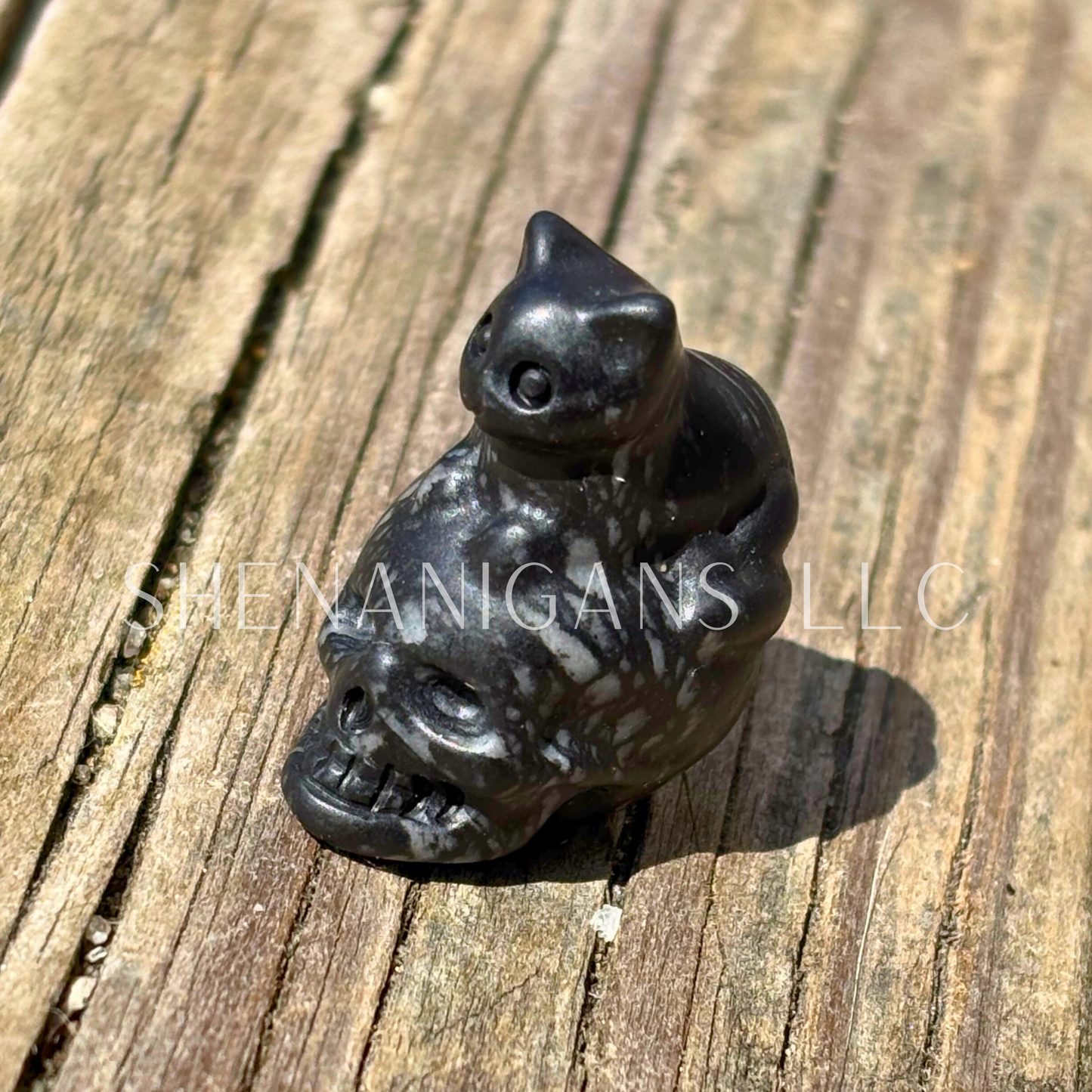 Cat on Skull - Crystal Carving