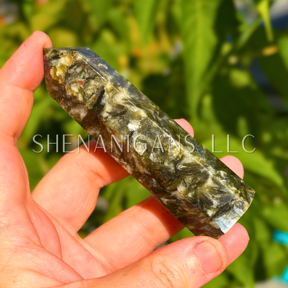 Green Mica Point