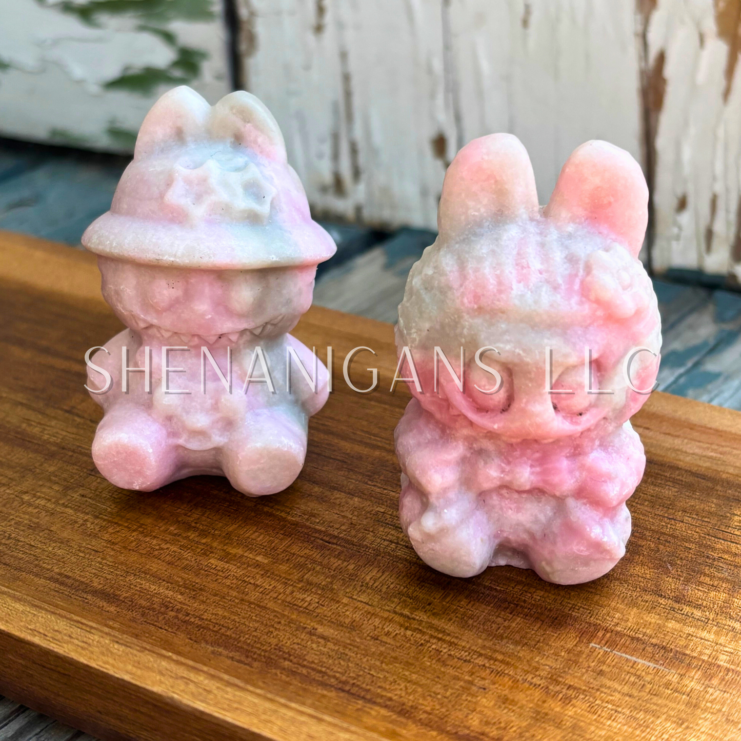 Little monster medium carving