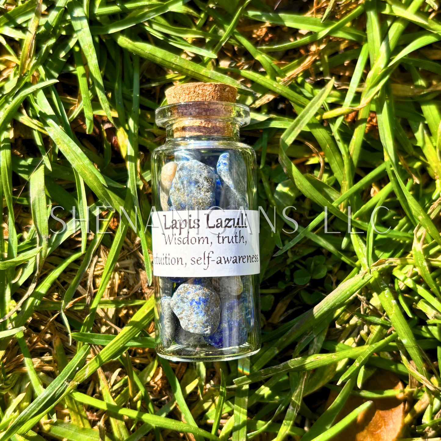 10 ML Crystal Chips - Jar with Cork - Curio Jar
