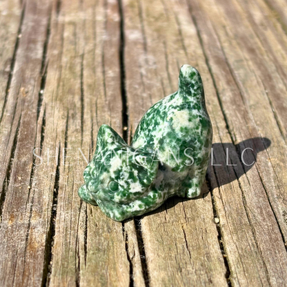 Stretching Cat - Crystal Carving