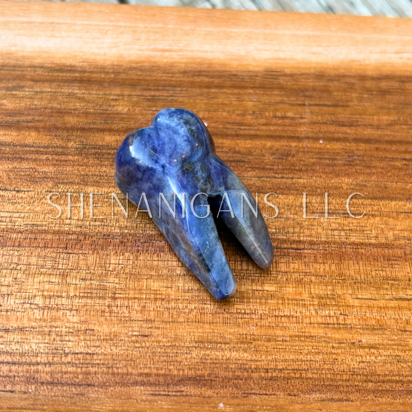 Tooth Crystal Carving – Strength & Vitality Symbol