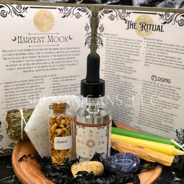 09 Full Moon Box Set - September - Harvest Moon Box Set