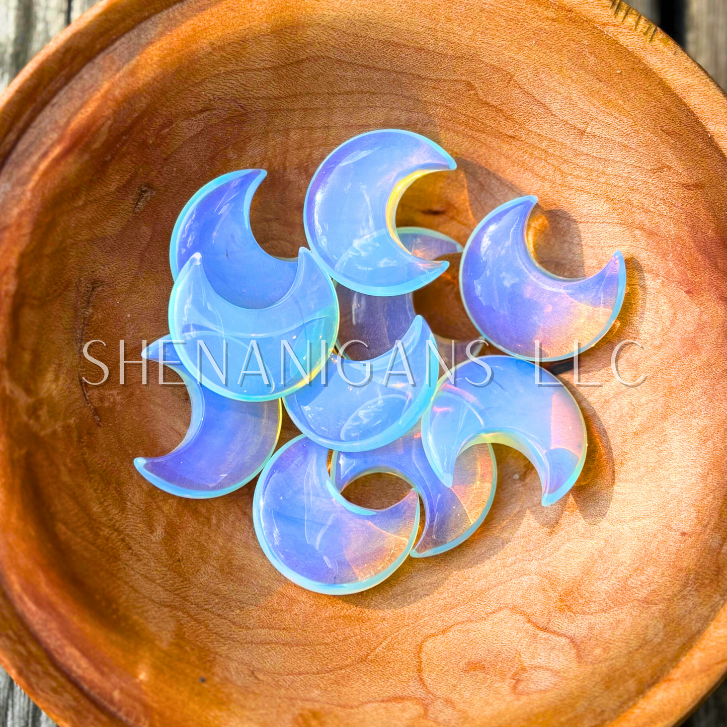 3CM Crescent Moon - Mini - Crystal Carving