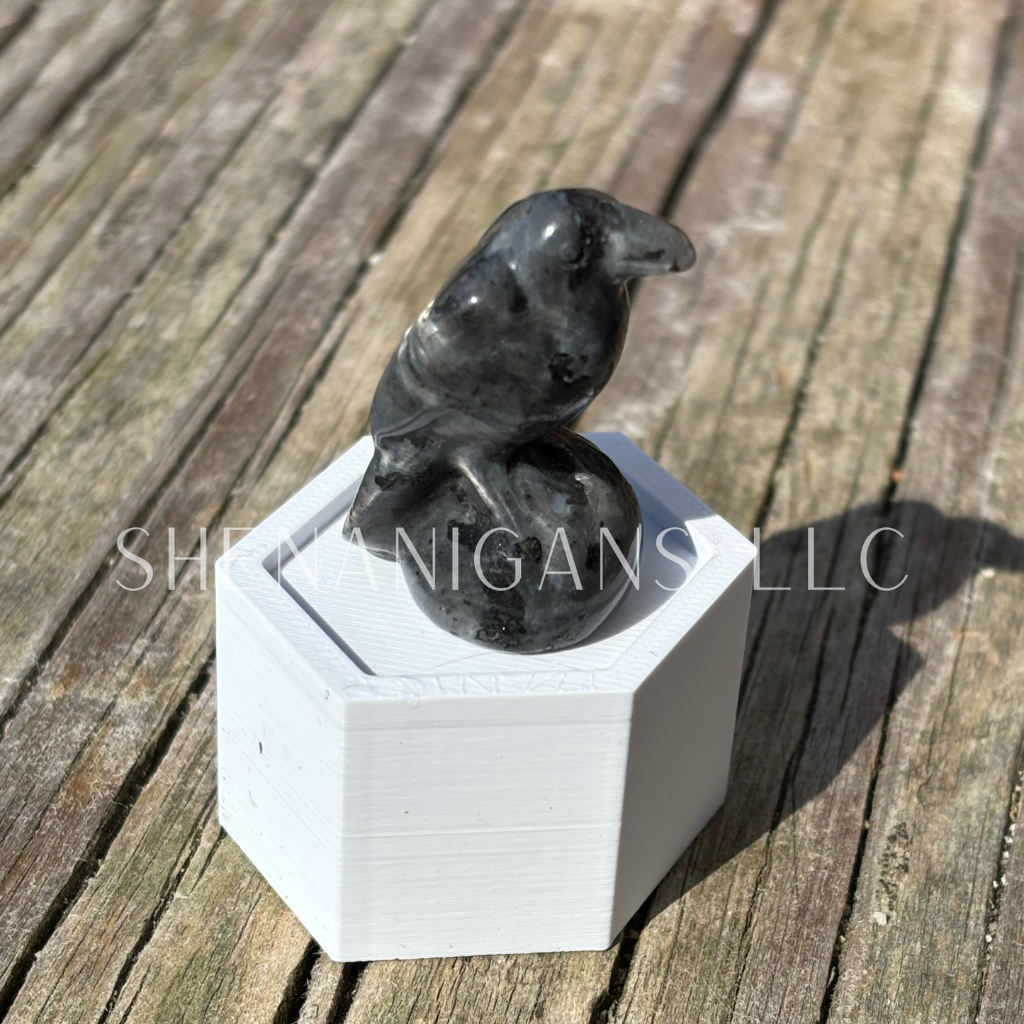 Sitting Raven - Small - Crystal Carving