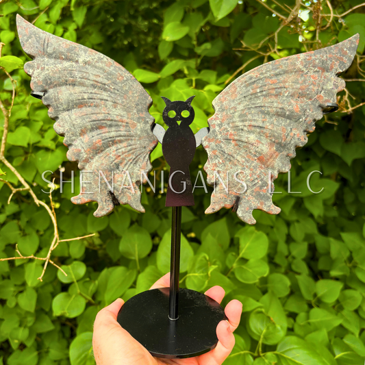Yooperlite Owl Wings on Stand Crystal Carving UV Reactive