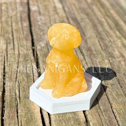 Retriever - Small - Crystal Carving