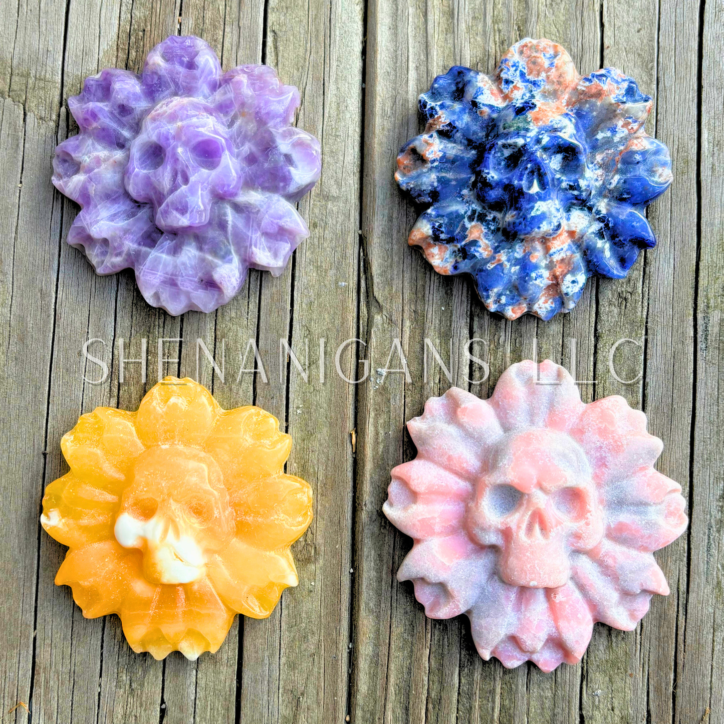 Sunflower Skull Crystal Carving – Transformation & Renewal Symbol