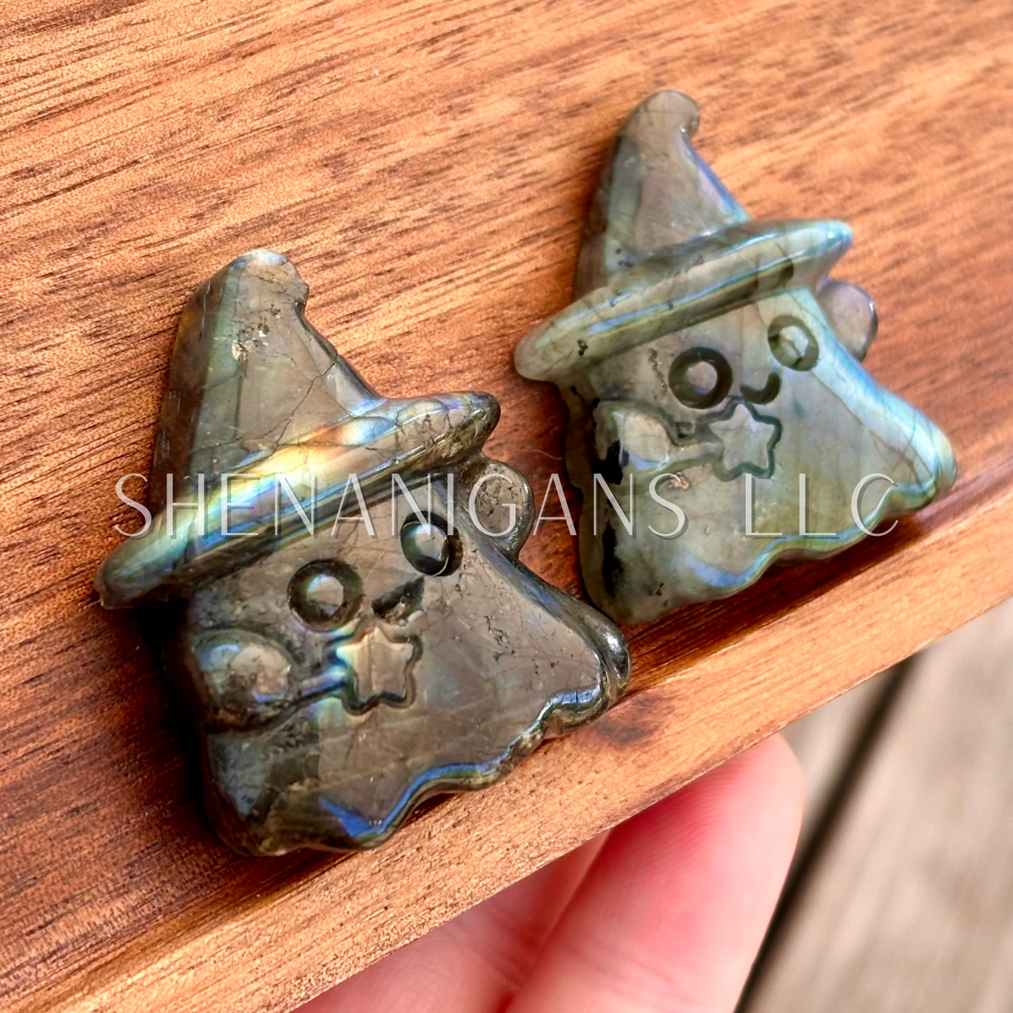 Cute Ghostie Flat Carving