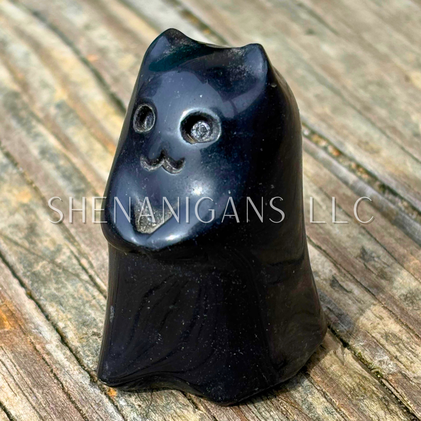 Ghost Cat - Crystal Carving