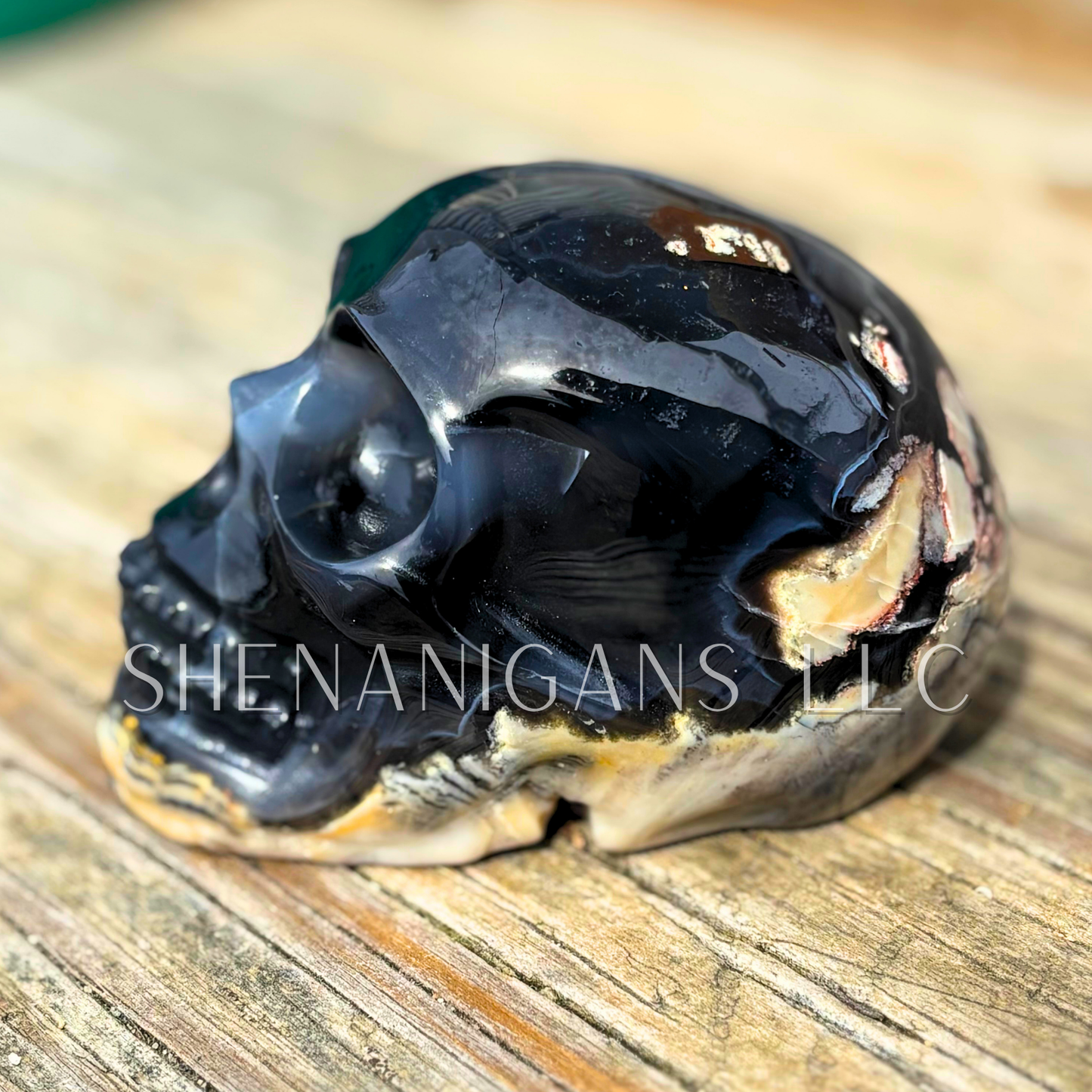 Volcano Agate Skull - UV Reactive