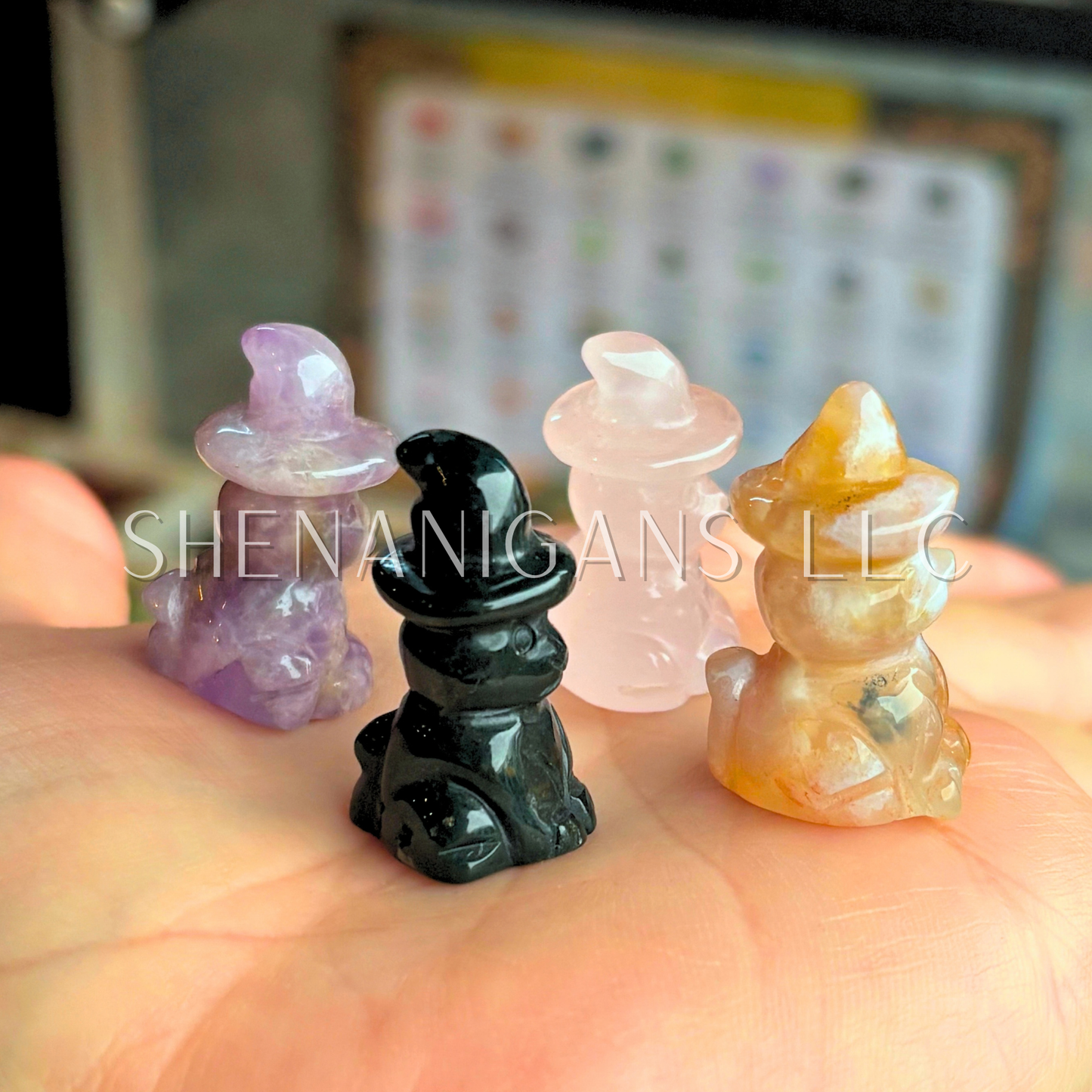 Tiny Witch Cat Crystal Carving – Magic & Protection
