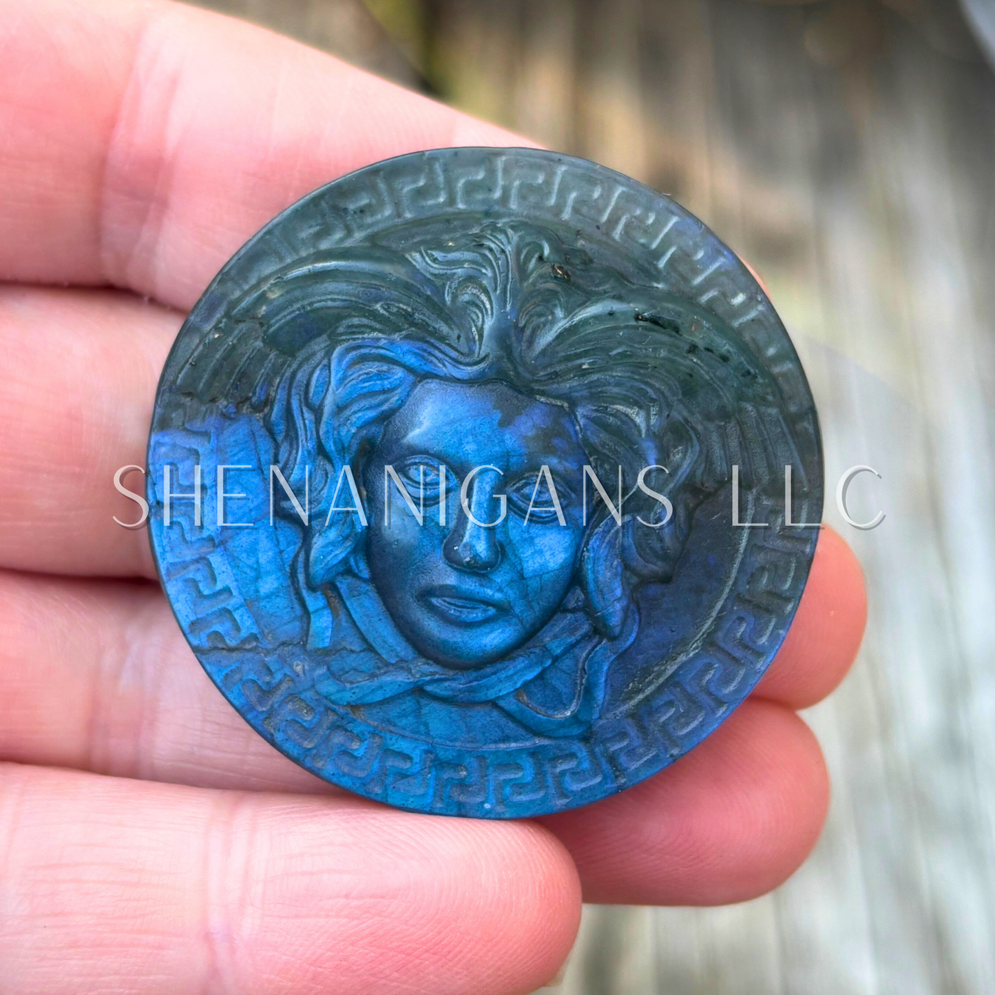 Medusa - Flat Carving