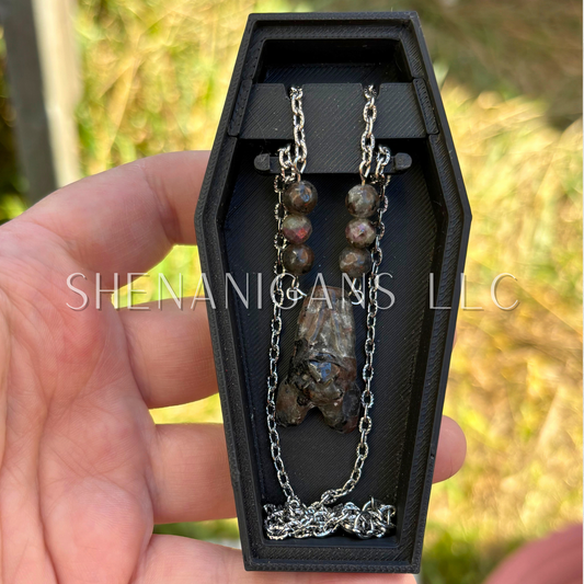 UV Reactive Yooperlite Bat Necklace – Crystal Carving with Yooperlite & Ruby Kyanite Beads